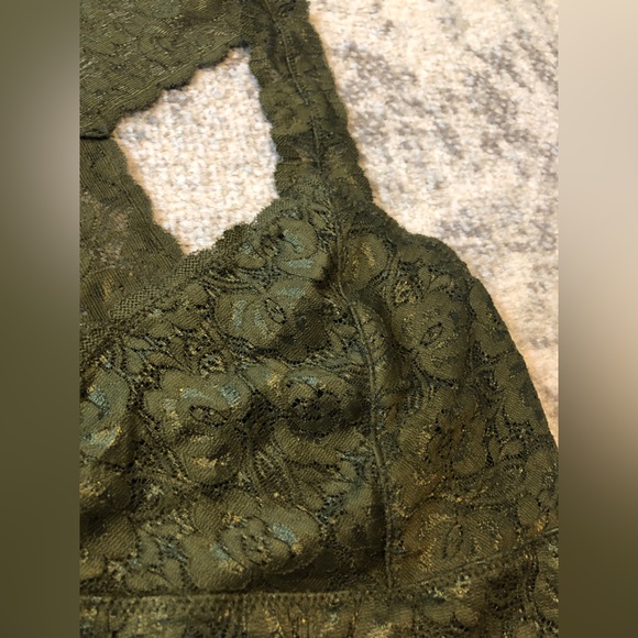 NWT By Together Green Bralette - Picture 2 of 3